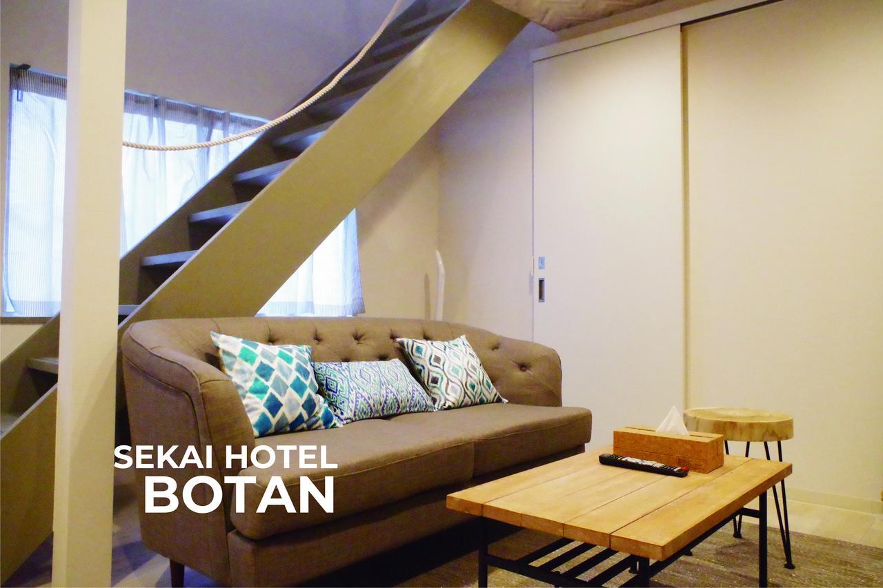 Sekai Hotel Tsuki Osaka Bagian luar foto
